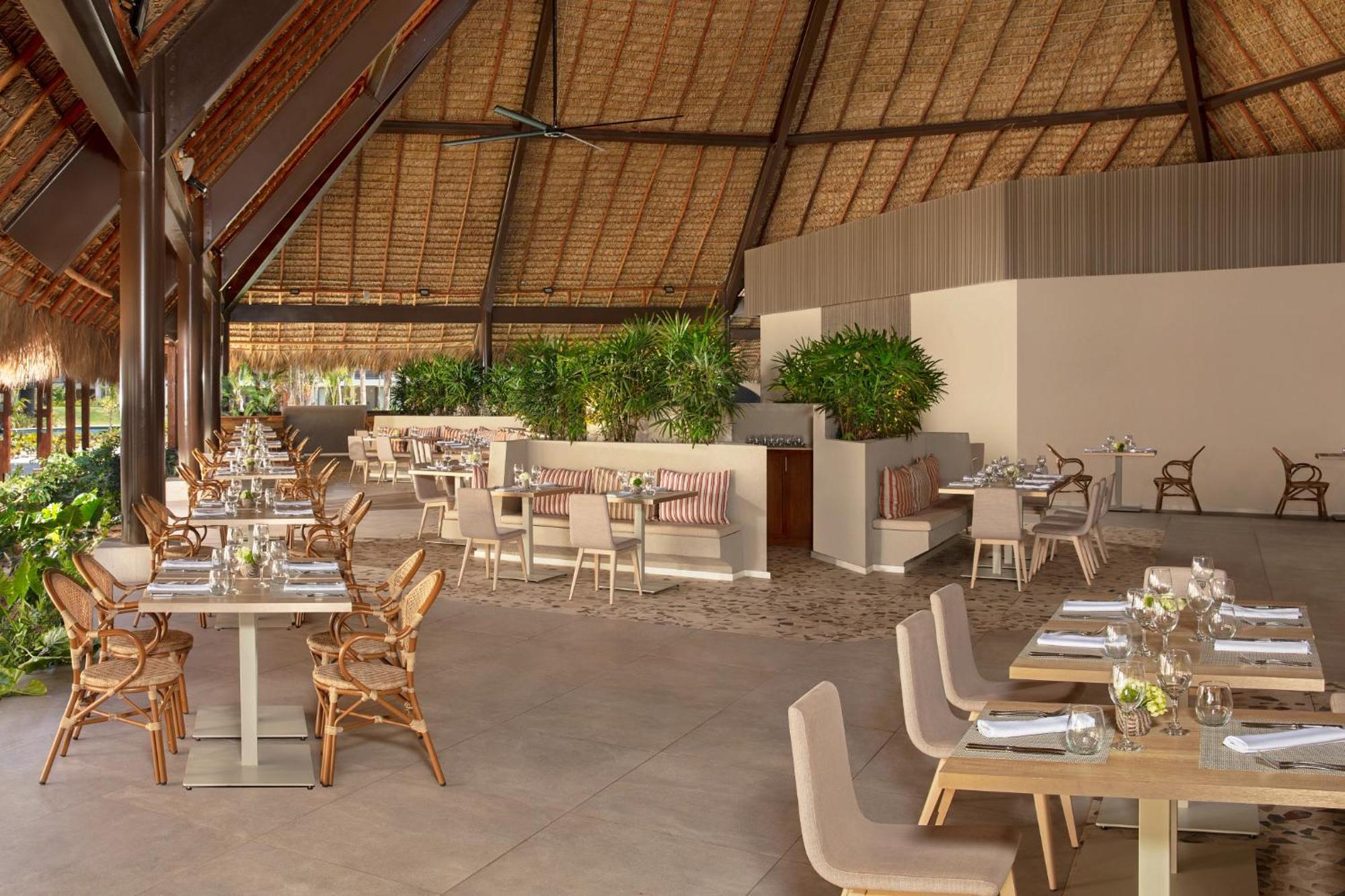 Dreams Flora Resort & Spa Пунта Кана Екстериор снимка